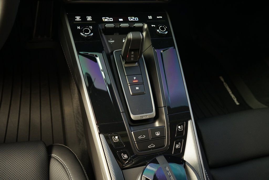 Used 2025 Porsche 911 Carrera image 20