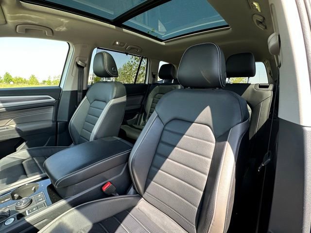 Certified 2022 Volkswagen Atlas SEL Premium AWD/4WD image 28