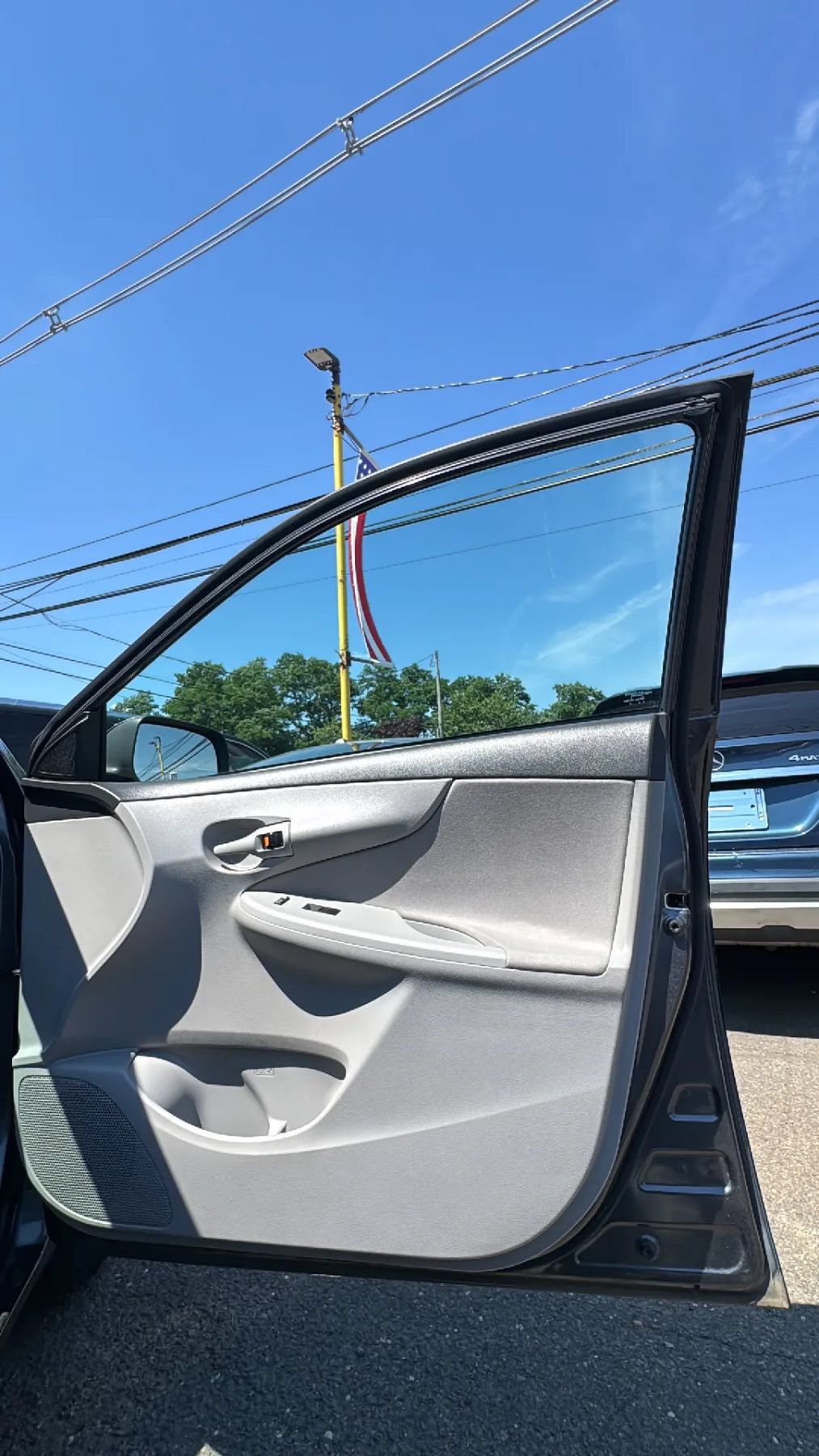 Used 2013 Toyota Corolla L FWD image 22
