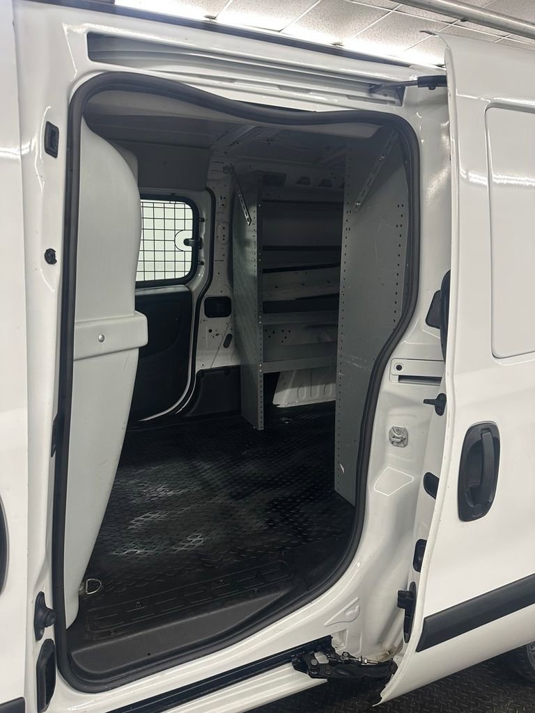 Used 2018 RAM ProMaster City Tradesman image 20