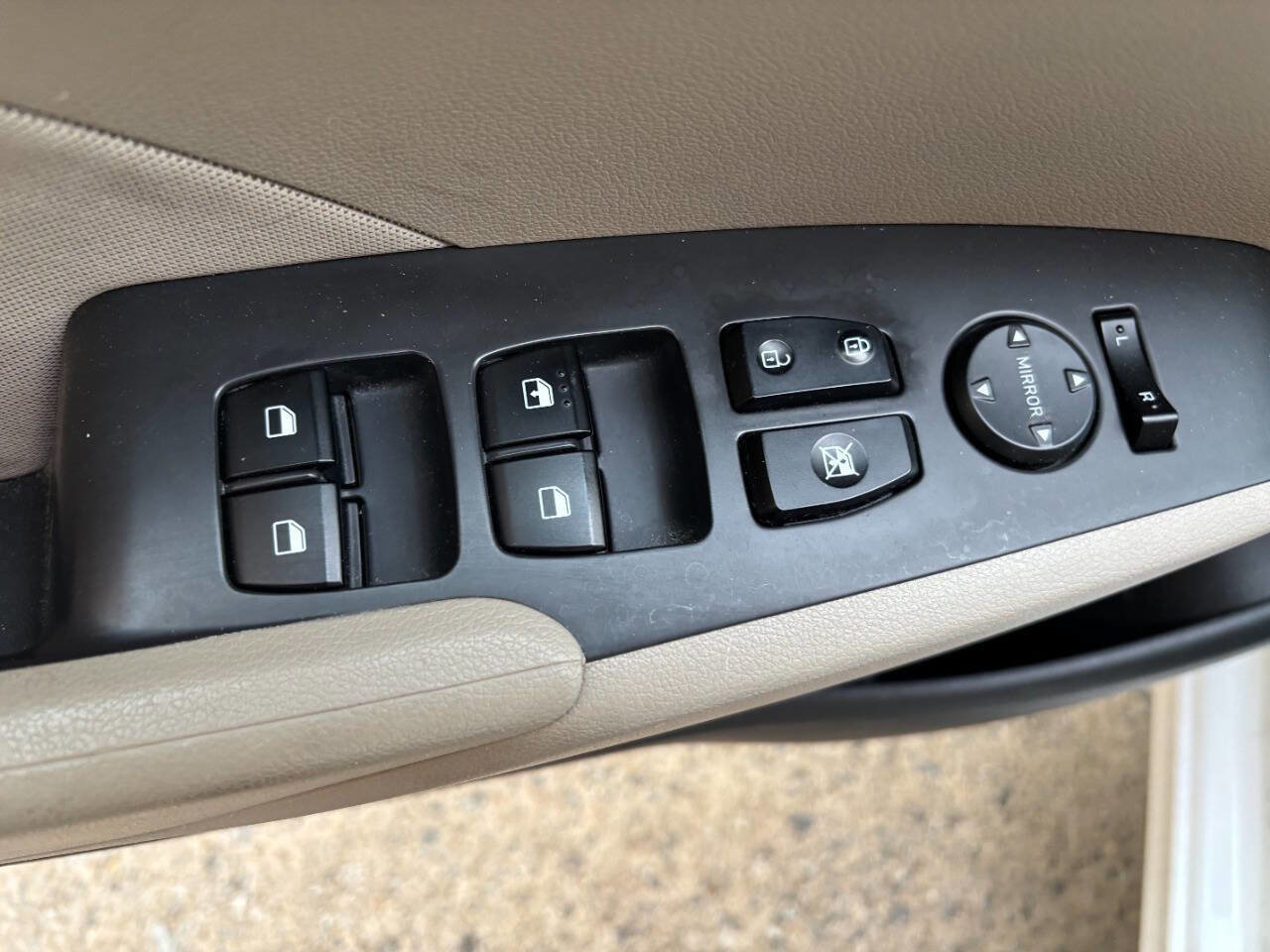 Used 2018 Hyundai Accent SE FWD image 13