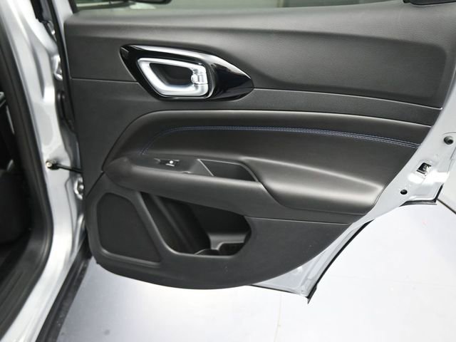 New 2026 Jeep Compass Latitude image 39