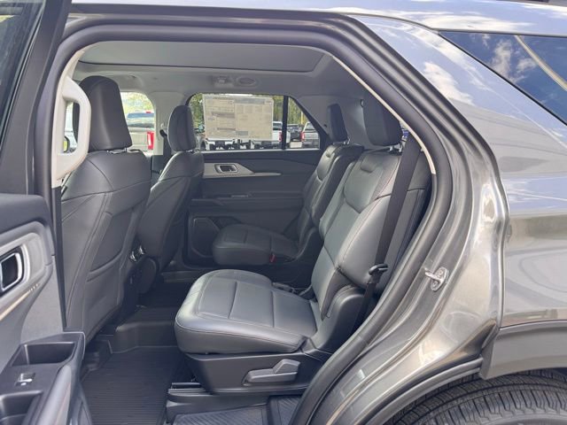 New 2026 Ford Explorer Active AWD/4WD image 23