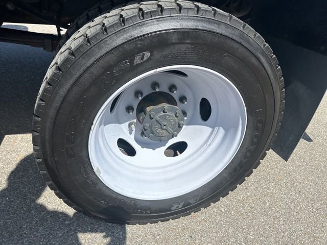 Used 2024 Ford F450 XL w/ XL Chrome Package image 30