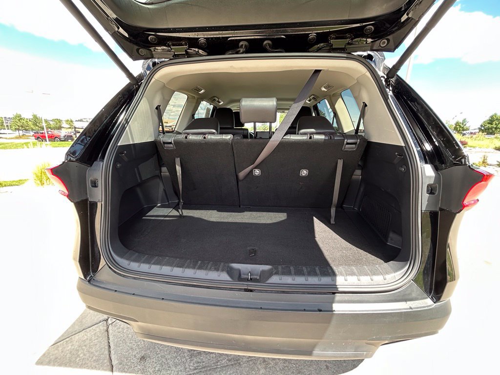 Used 2025 Toyota Grand Highlander AWD image 28