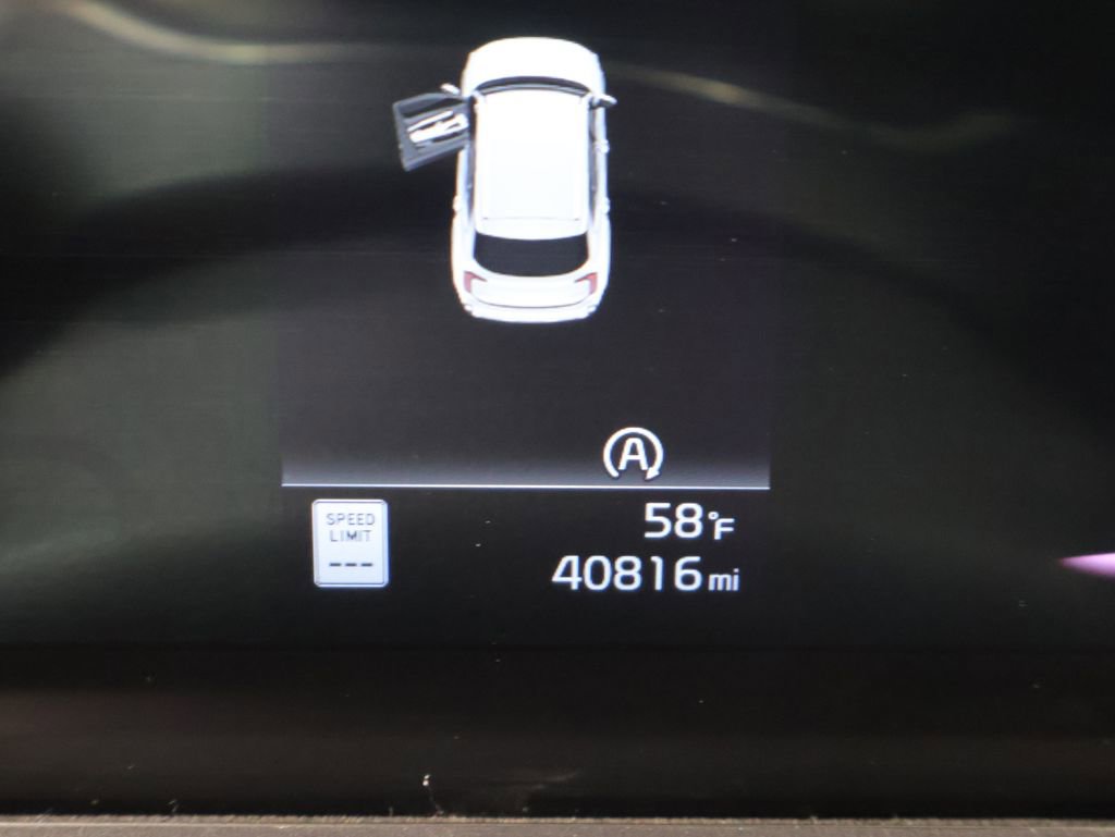 Used 2025 Kia Telluride S image 45