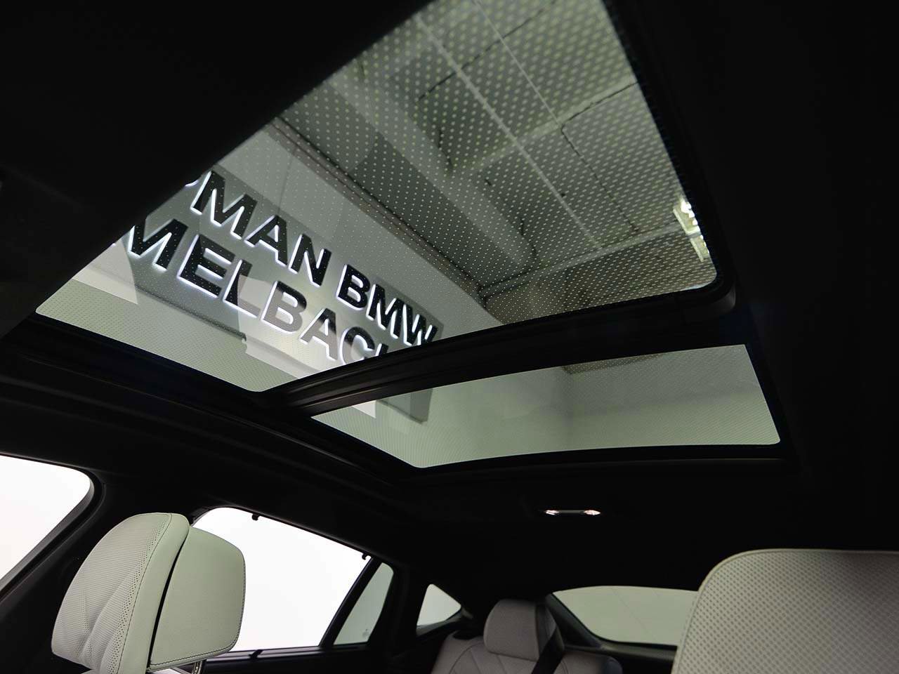 New 2027 BMW X6 M60i AWD/4WD image 6