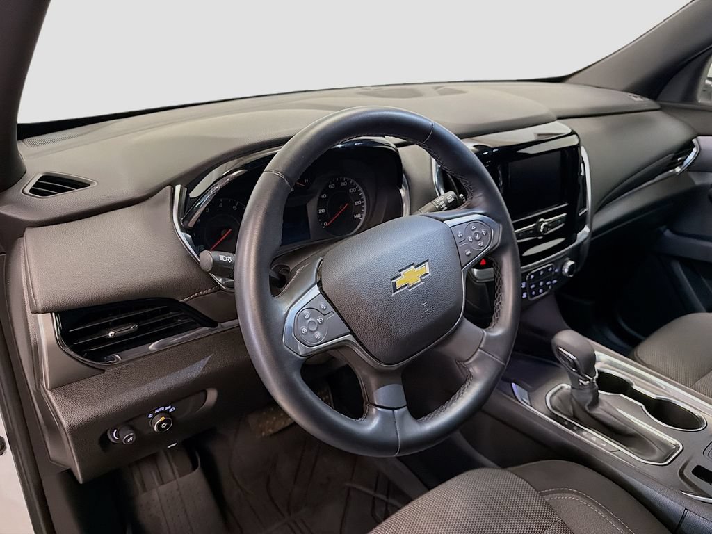Used 2023 Chevrolet Traverse LT w/ LPO, Floor Liner Package AWD/4WD image 11
