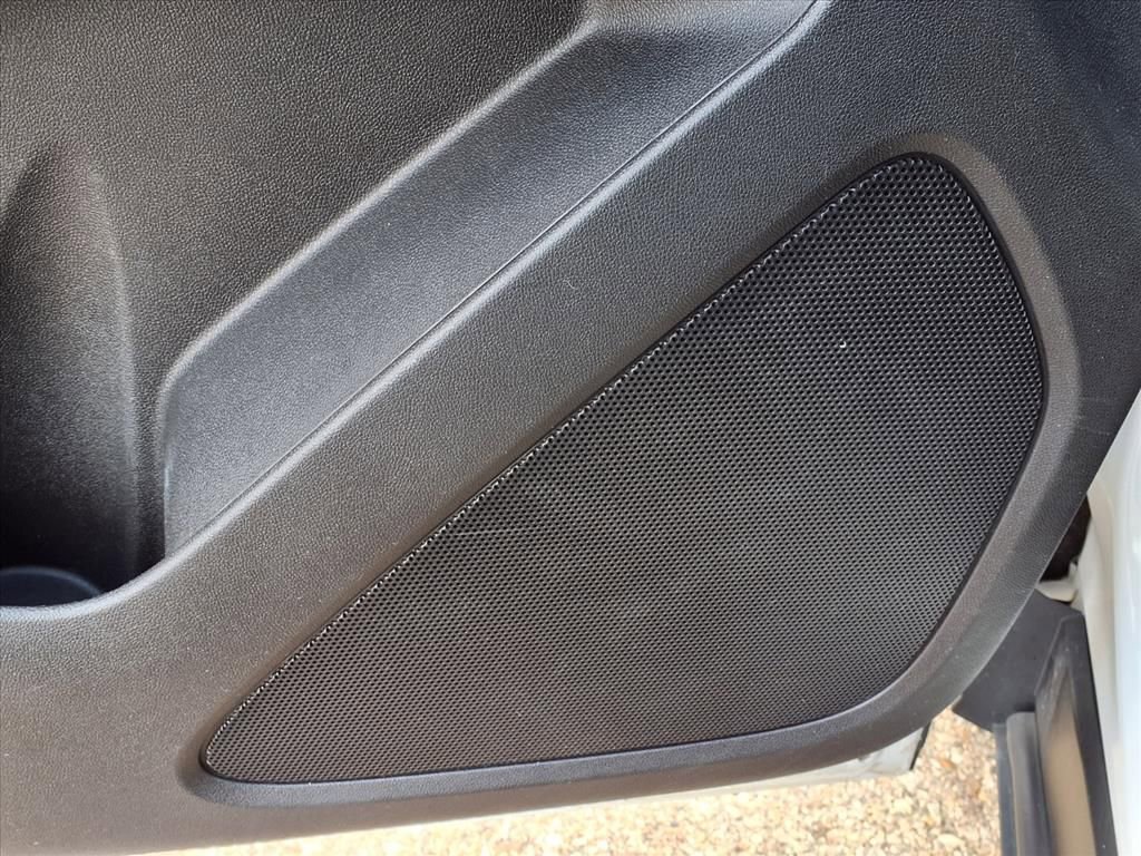 Used 2020 Chevrolet Equinox LT image 16