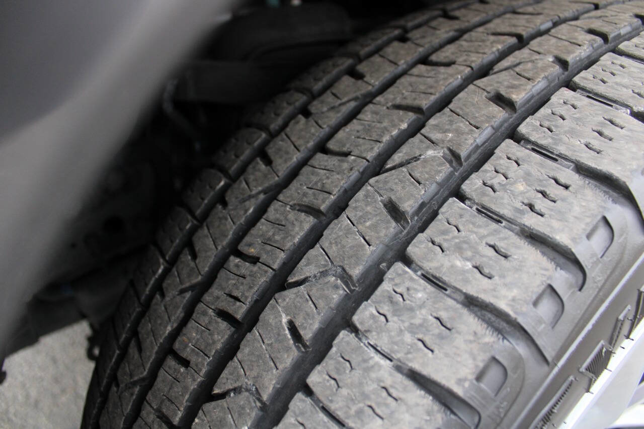 Used 2022 Jeep Wagoneer Series III w/ Premium Group I image 15