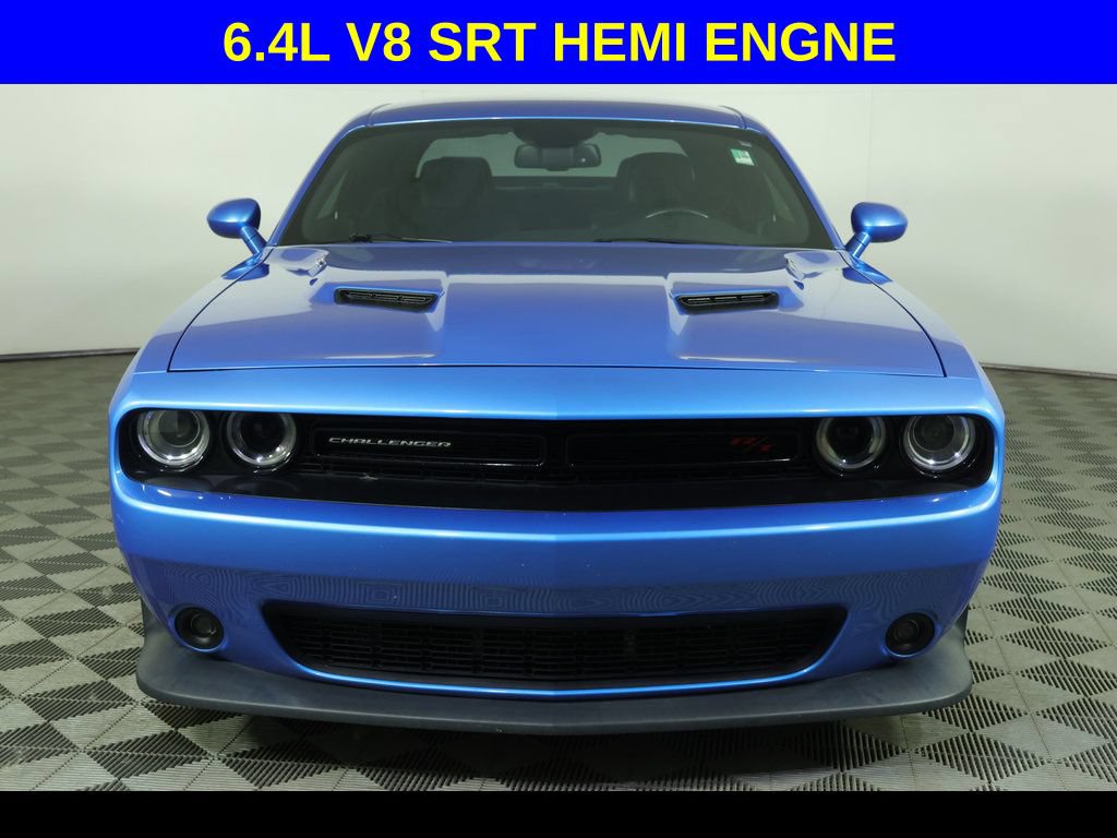 Used 2016 Dodge Challenger R/T Scat Pack w/ Leather Interior Group RWD image 3