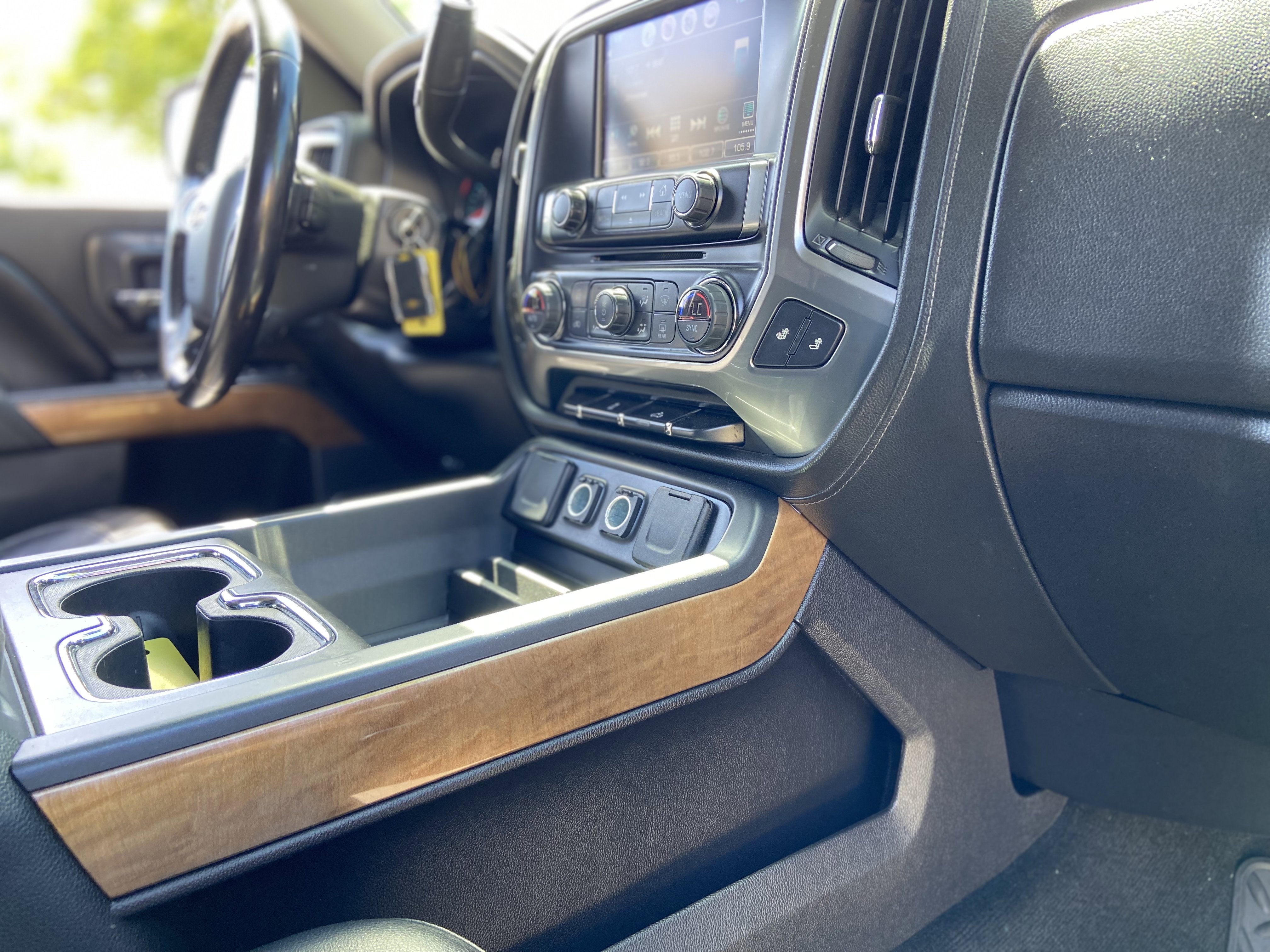 Used 2016 Chevrolet Silverado 1500 LTZ image 58