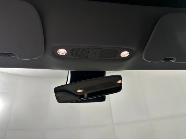 Used 2018 Tesla Model 3 Long Range image 23