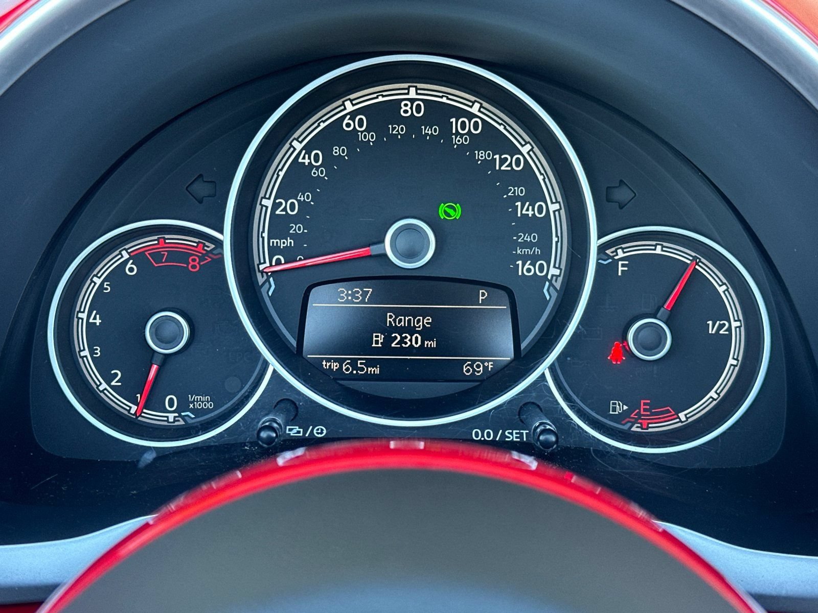 Used 2018 Volkswagen Beetle 2.0T S FWD image 22