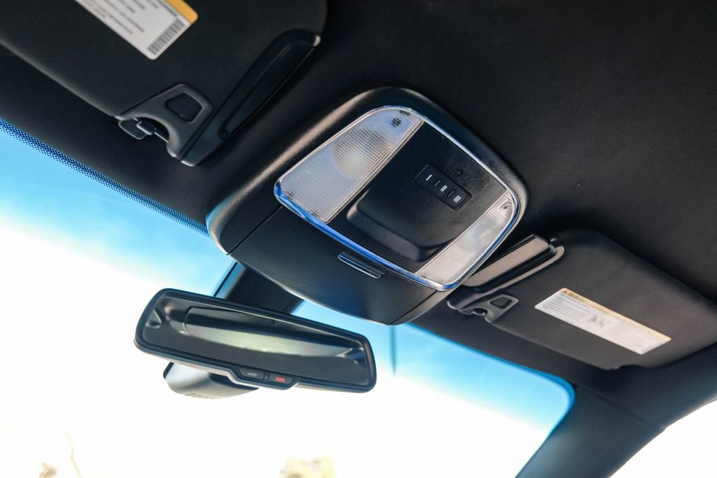 Used 2020 Dodge Charger GT image 31