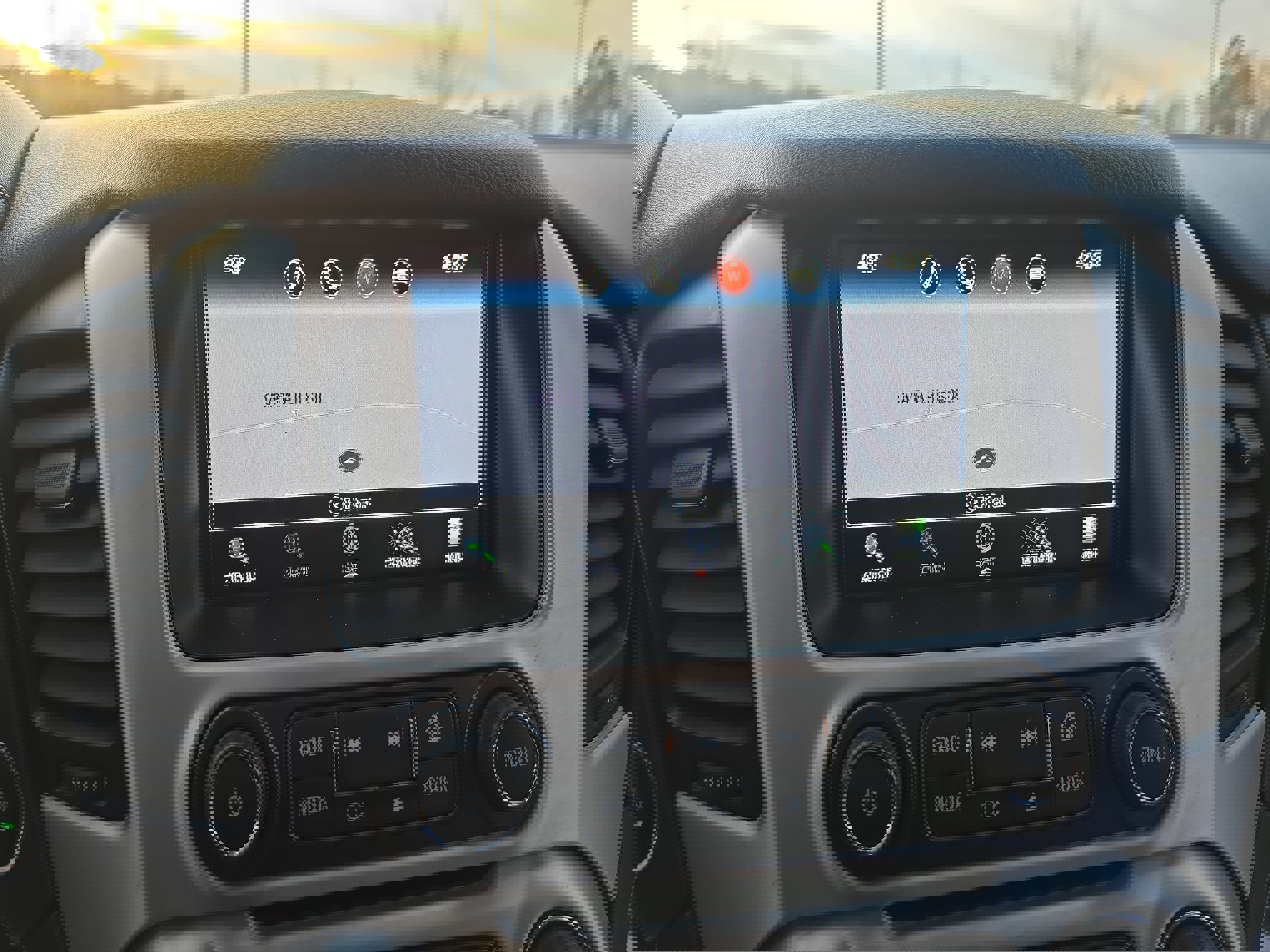 Used 2016 GMC Yukon SLT w/ HD Trailering Package image 24