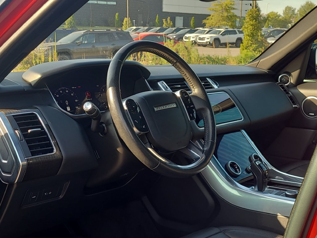 Used 2020 Land Rover Range Rover Sport HSE AWD/4WD image 9