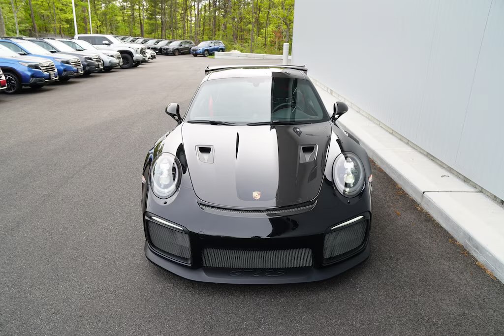 Used 2019 Porsche 911 GT2 RS RWD image 4