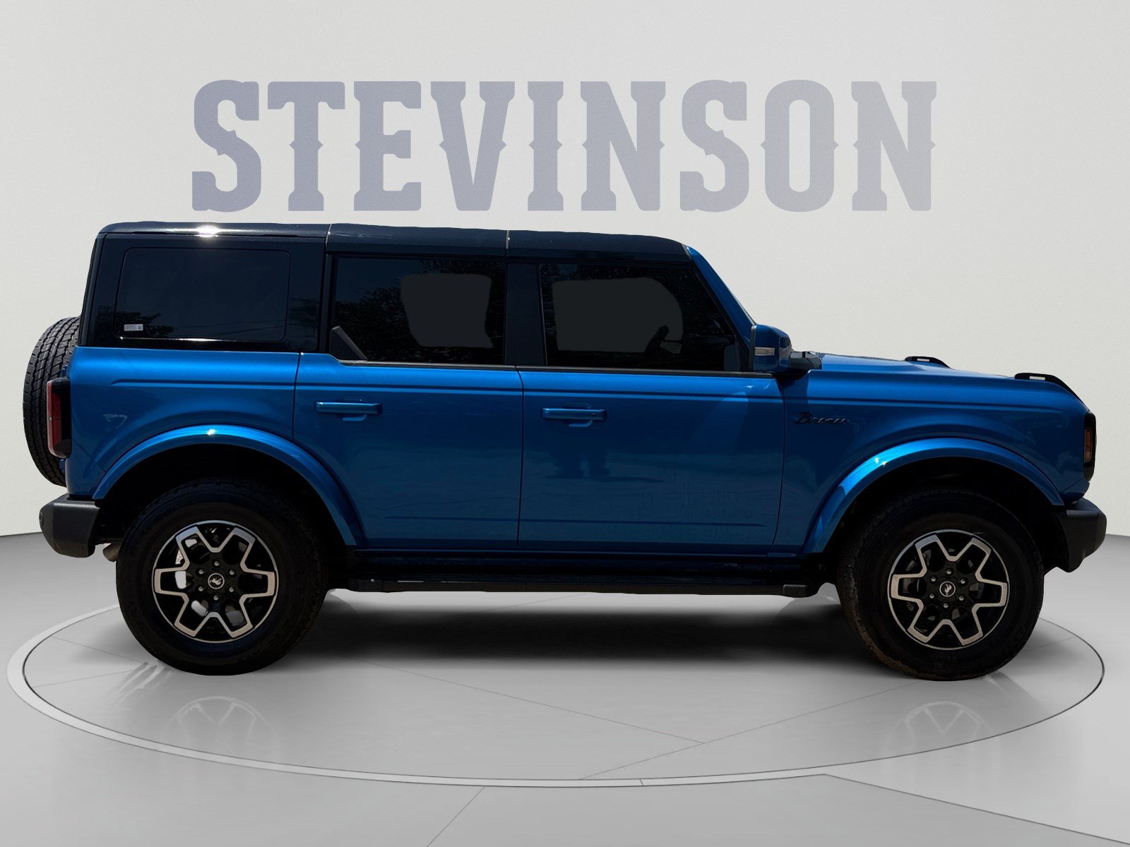 Used 2024 Ford Bronco Outer Banks AWD/4WD image 6