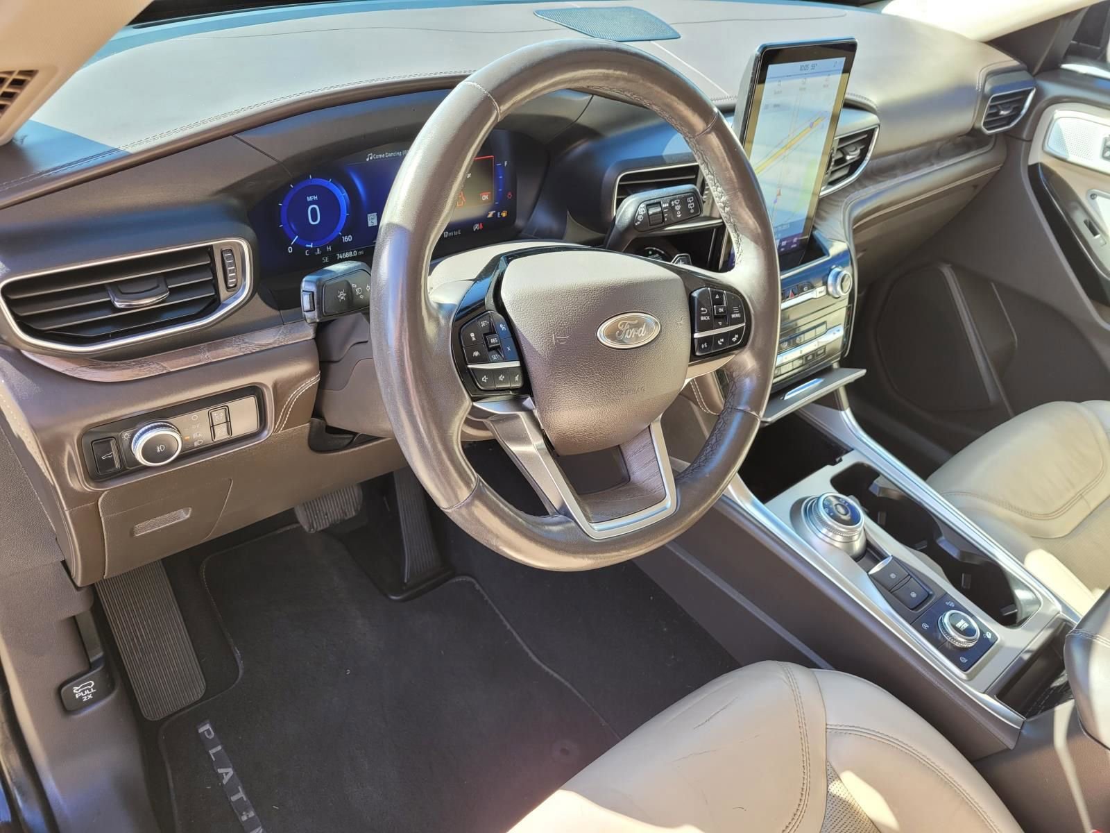 Used 2021 Ford Explorer Platinum w/ Equipment Group 601A image 26