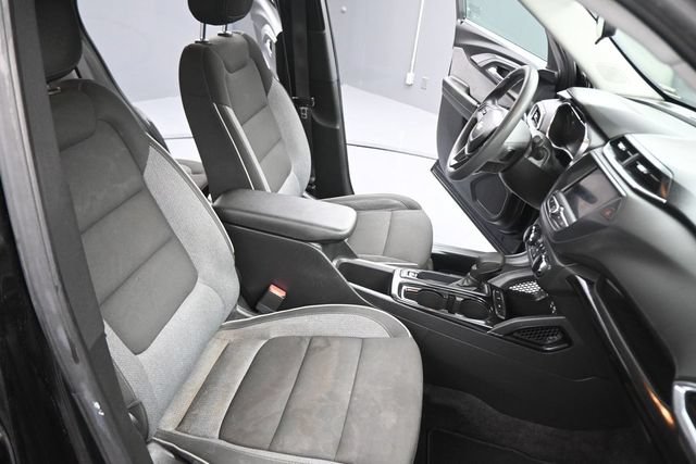Used 2023 Chevrolet TrailBlazer LT FWD image 14
