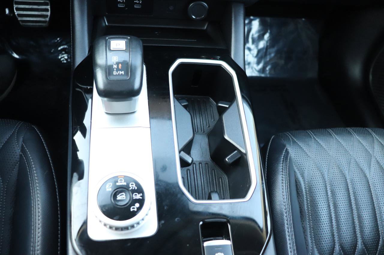 Used 2025 Mitsubishi Outlander SEL FWD image 45