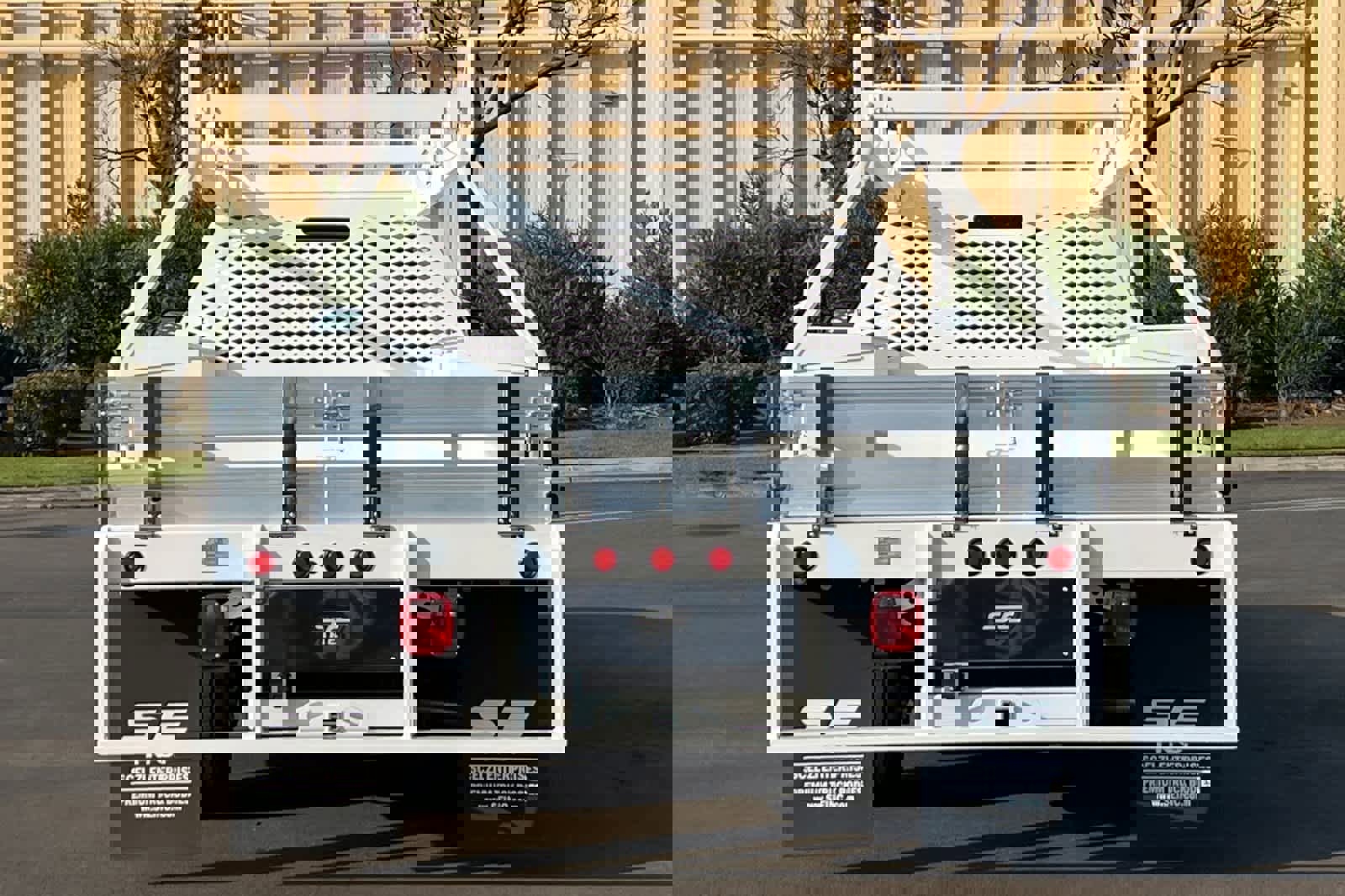 New 2024 Ford F350 XL w/ XL Chrome Package image 7