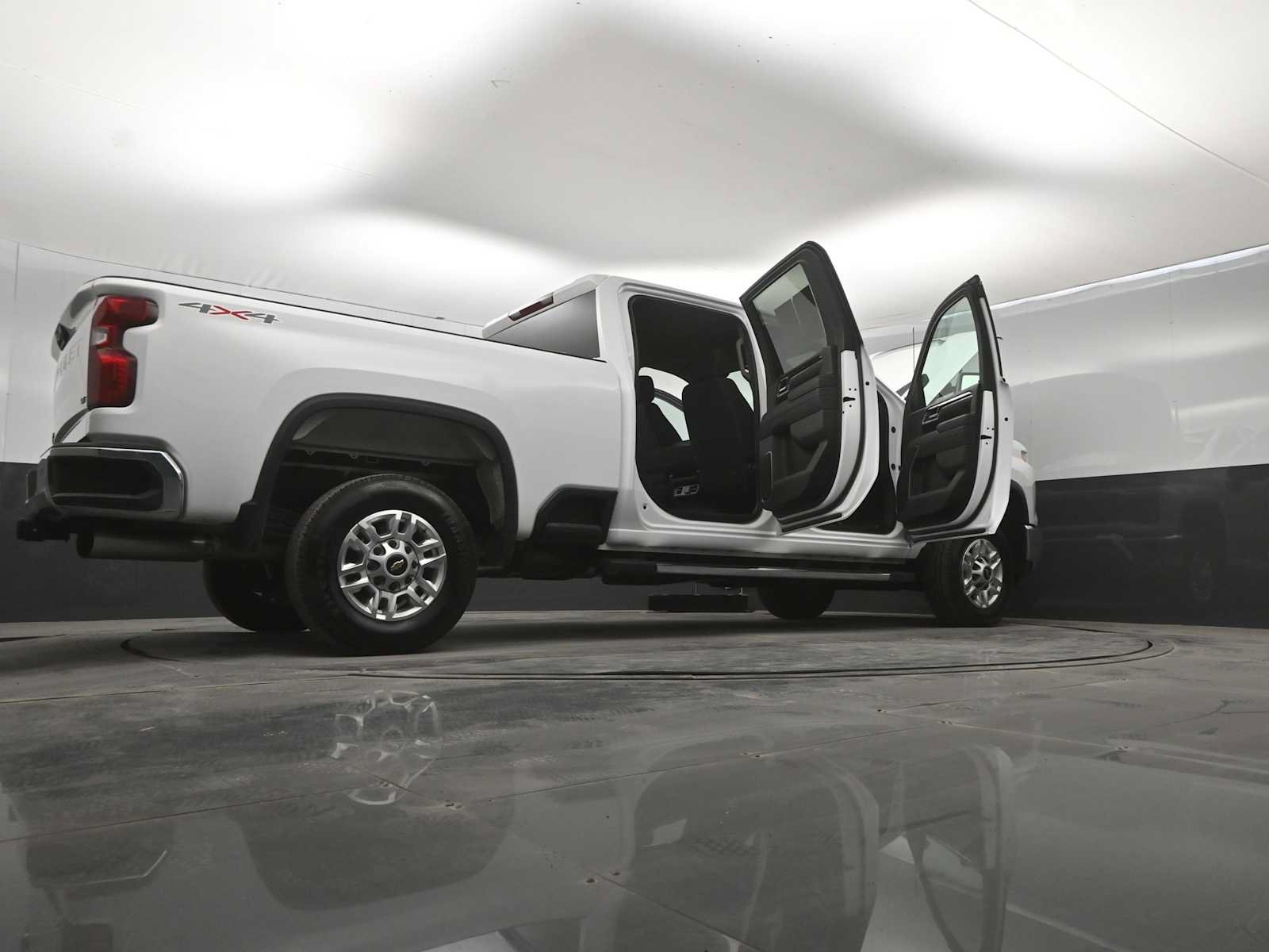 Used 2026 Chevrolet Silverado 2500 LT AWD/4WD image 52
