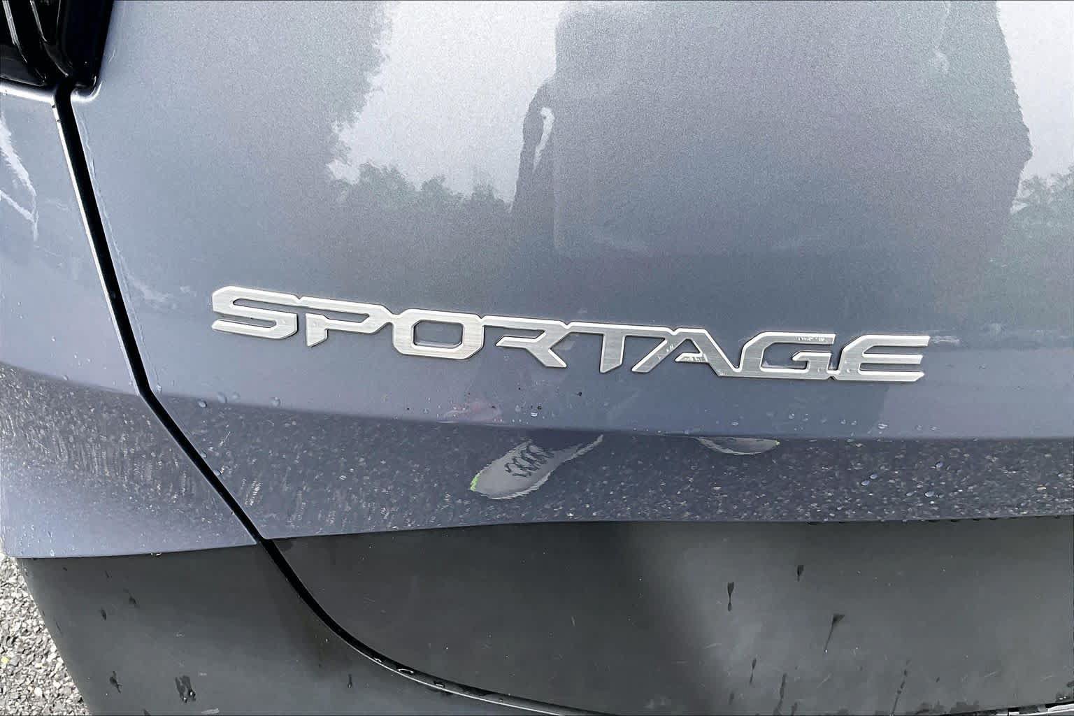 Used 2023 Kia Sportage EX FWD image 13