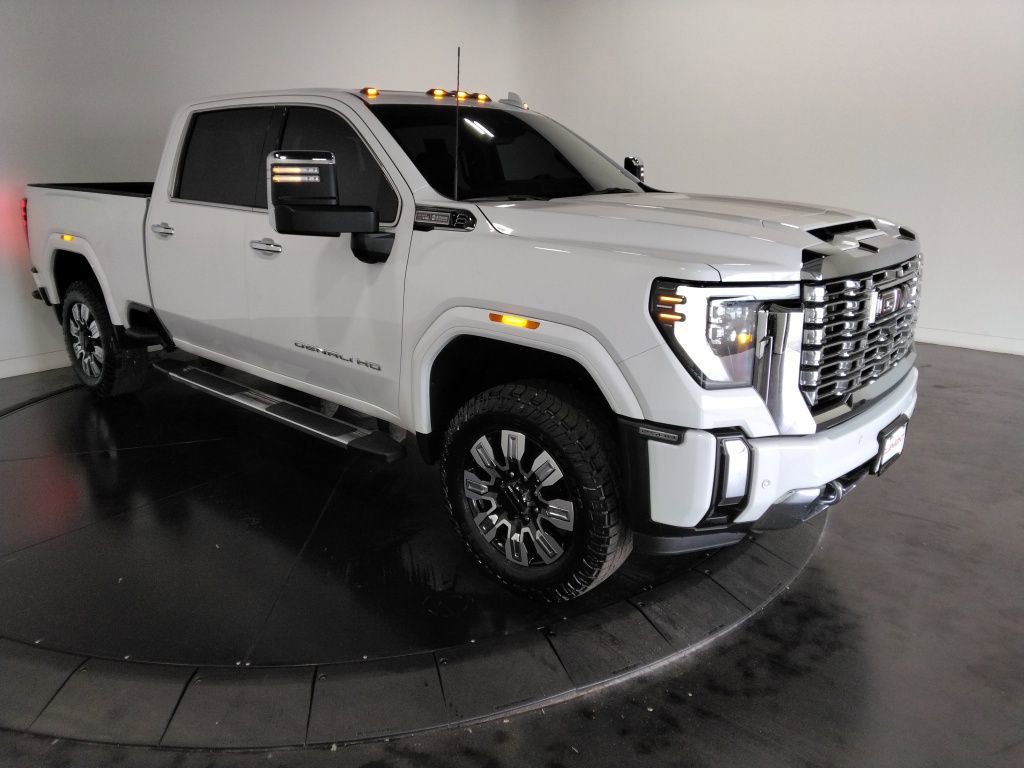 Used 2025 GMC Sierra 2500 Denali w/ Denali Reserve Package image 4