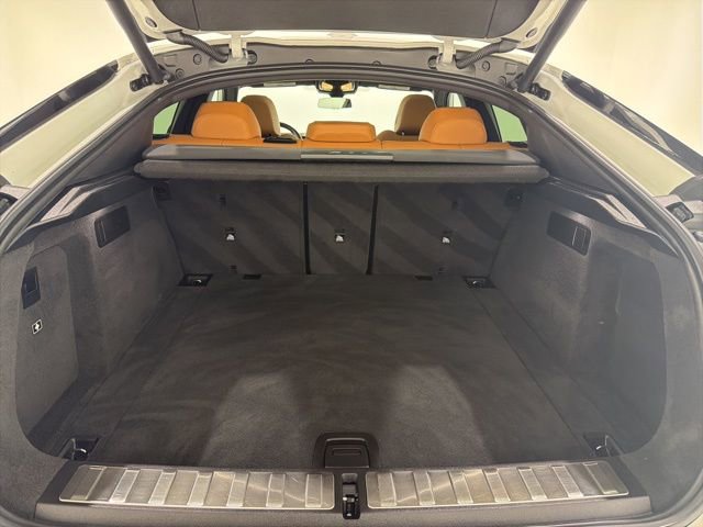 Certified 2024 BMW X6 xDrive40i w/ Parking Assistance Package image 25