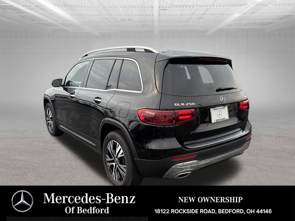 New 2026 Mercedes-Benz GLB 250 4MATIC image 6