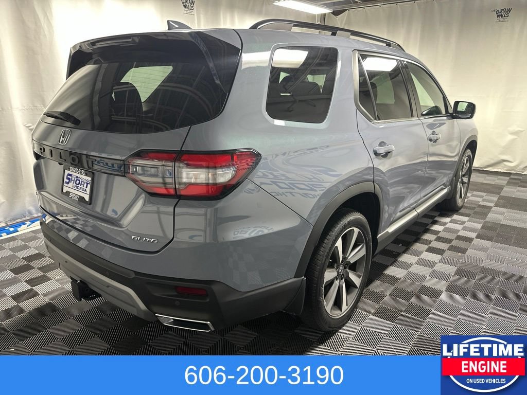 Used 2024 Honda Pilot Elite image 5