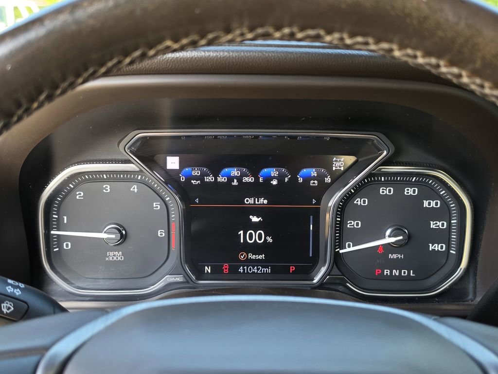 Used 2022 GMC Sierra 2500 Denali AWD/4WD image 10