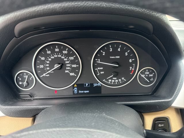 Used 2013 BMW 328i Sedan RWD image 12