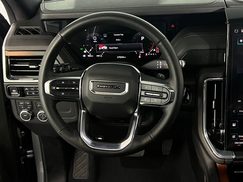 Used 2025 GMC Yukon Denali image 12