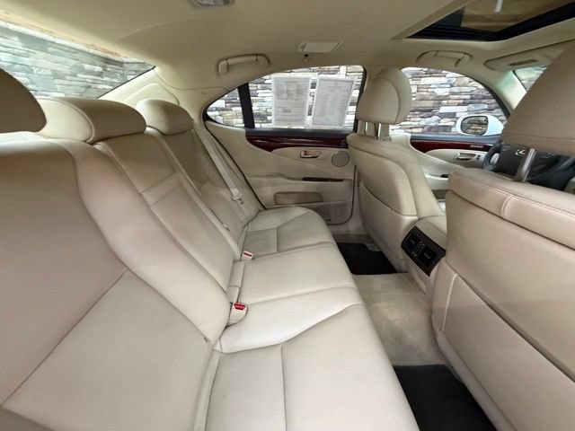 Used 2012 Lexus LS 460 AWD w/ Luxury Value Edition image 35