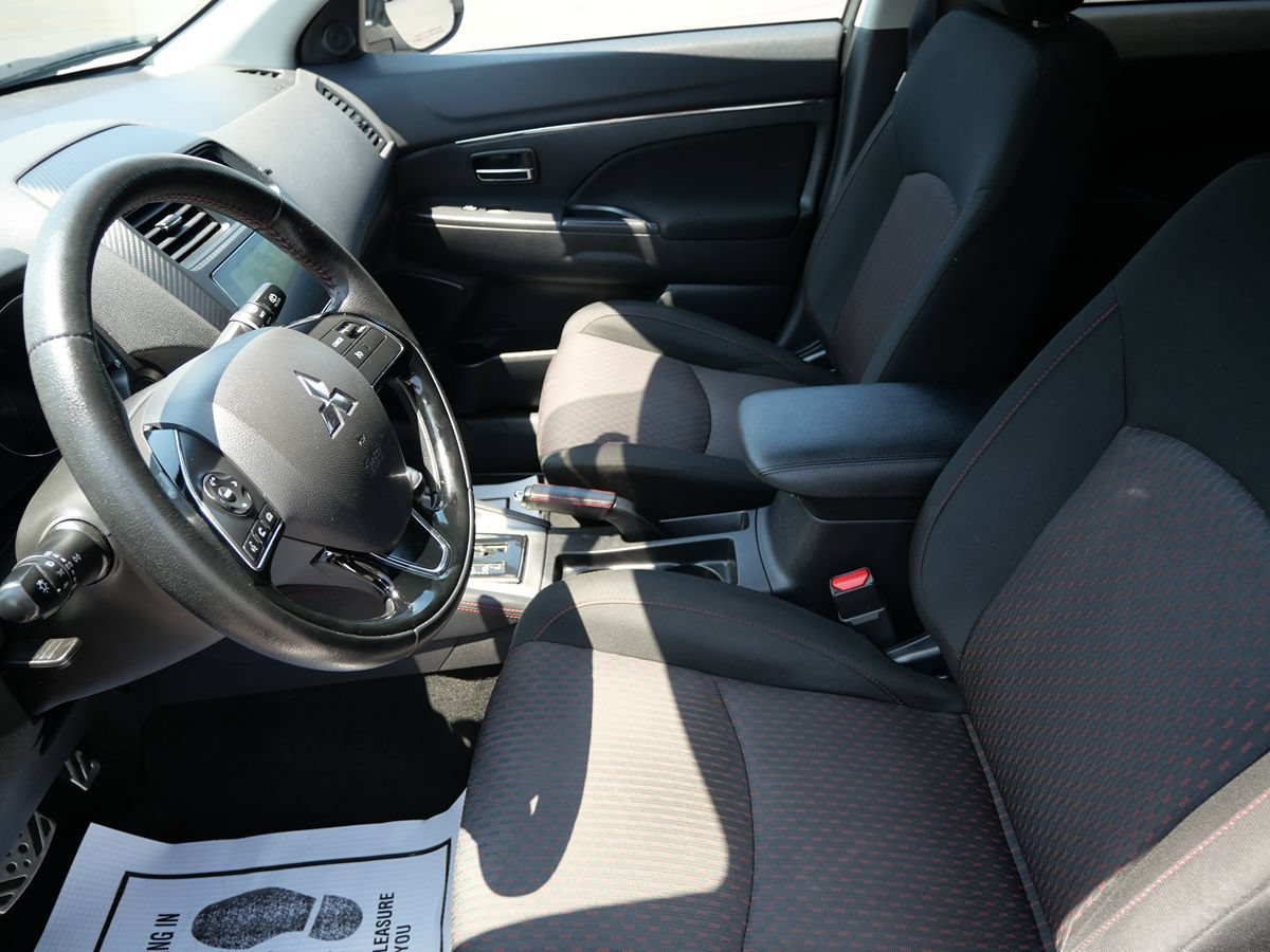 Used 2019 Mitsubishi Outlander Sport AWD image 10