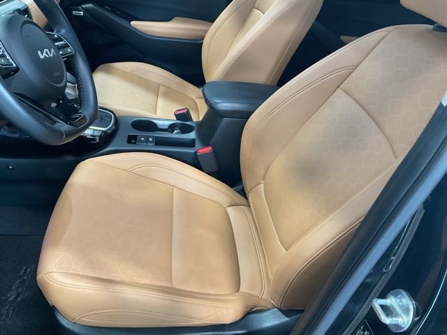 Used 2024 Kia Seltos SX image 11
