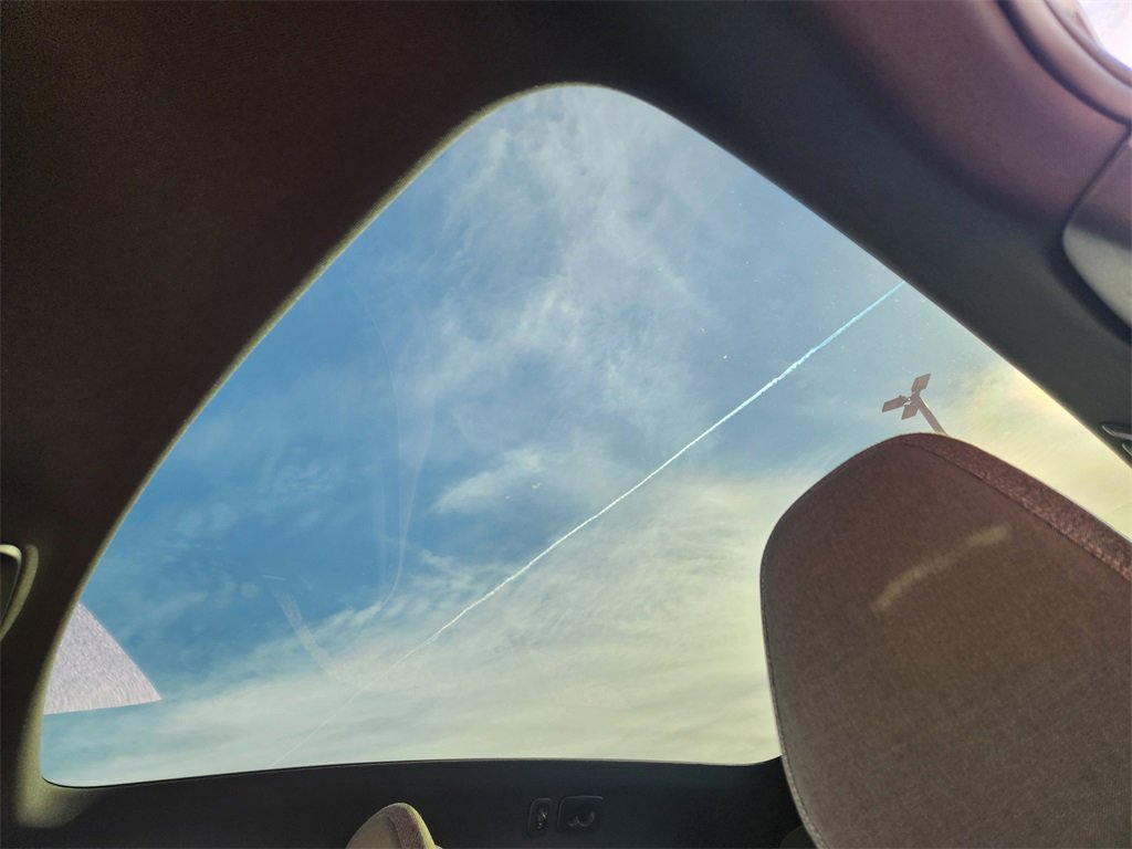 New 2025 Volvo EX30 Plus w/ Protection Package Premier image 15