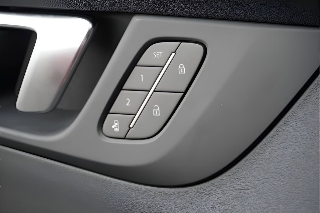 New 2026 Buick Enclave Sport Touring w/ Power Package image 15