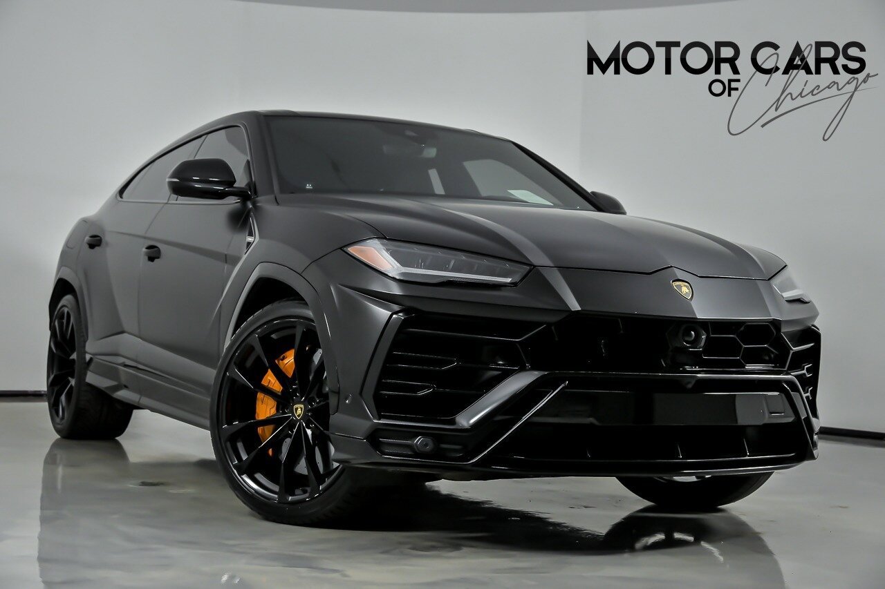 Used 2022 Lamborghini Urus AWD/4WD image 1
