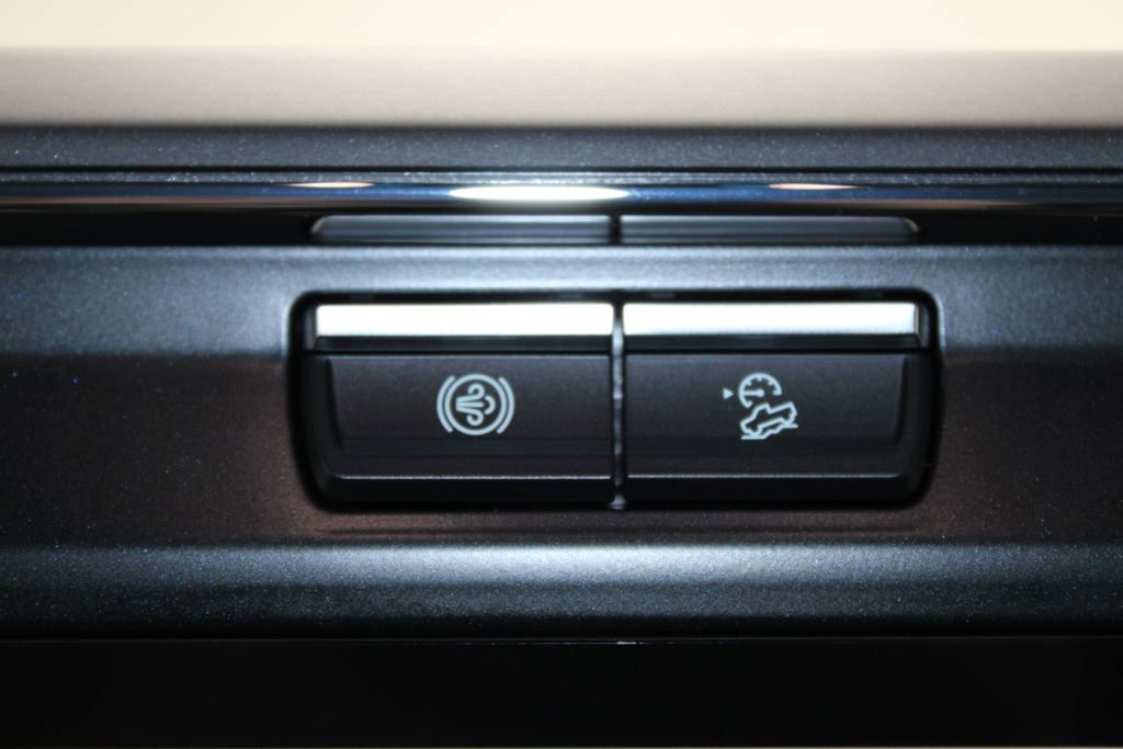 New 2026 Ford F250 Lariat w/ Black Appearance Package image 58