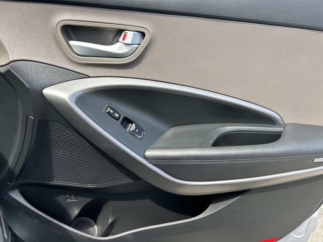 Used 2014 Hyundai Santa Fe GLS FWD image 28