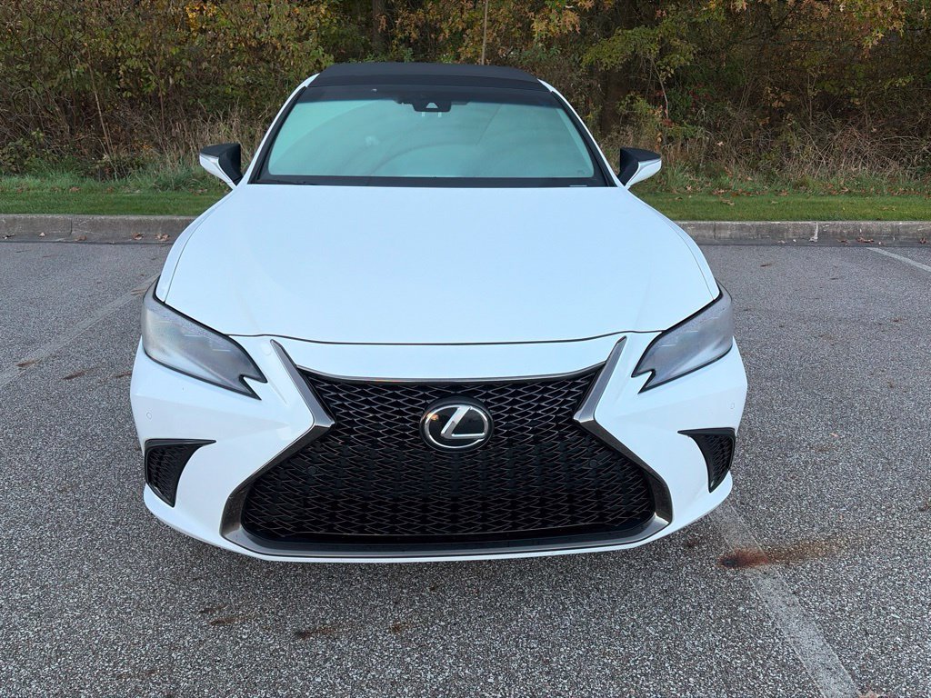 Used 2025 Lexus ES 350 w/ Accessory Package (Z2) FWD image 2