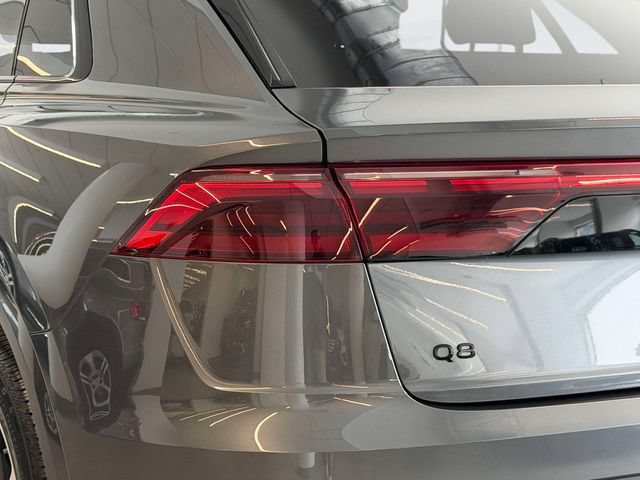 Used 2026 Audi Q8 Premium Plus AWD/4WD image 10
