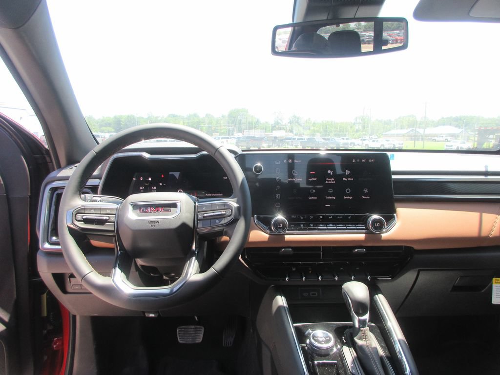New 2026 GMC Canyon AT4 AWD/4WD image 13