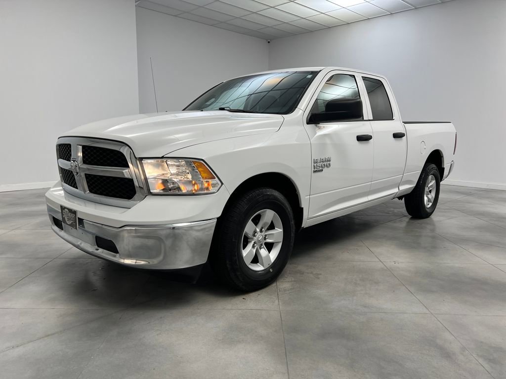 Used 2024 RAM 1500 Classic SLT image 3