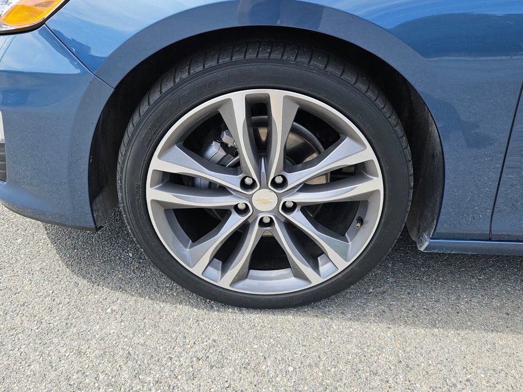 Used 2024 Chevrolet Malibu LT FWD image 9