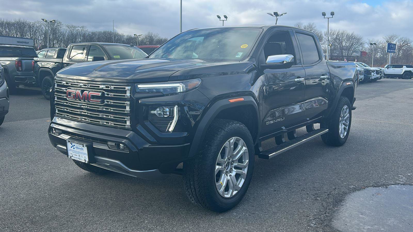 New 2026 GMC Canyon Denali image 3